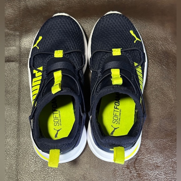 PUMA
Rift Slip On Pop Kids Shoes - Picture 4 of 6